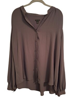 Ann Taylor Gray Button-Front Blouse